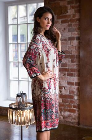 Длинная сорочка Shakira прямого силуэта